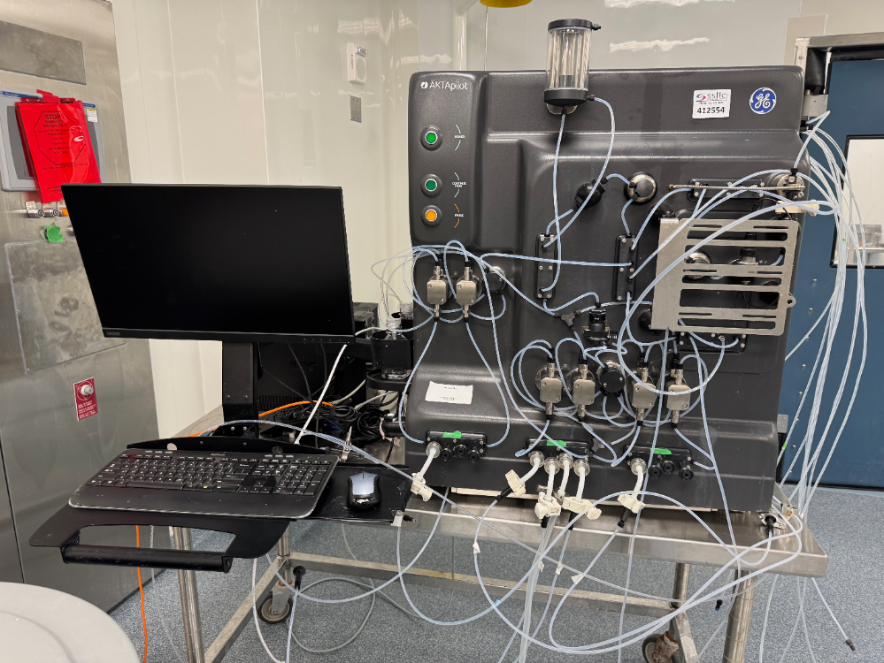 Image of GE AKTApilot Liquid Chromatography System
